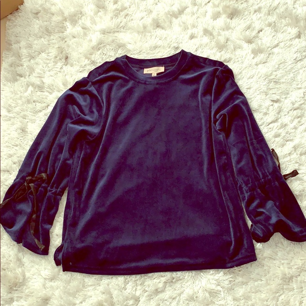 Philosophy Navy Top Size Small